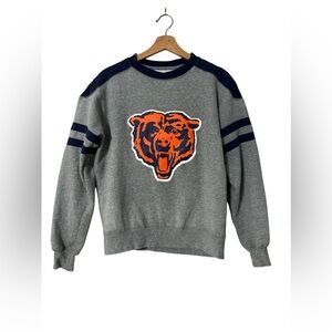 Vintage- Chicago Bears Sweatshirt size small- men’s but unisex